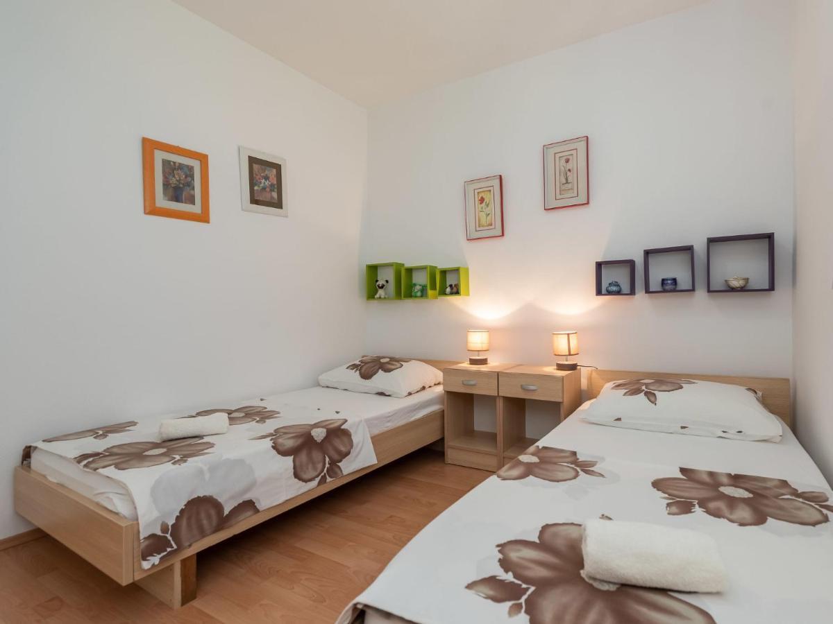 Holiday Home Milka By Interhome Pridraga Bagian luar foto